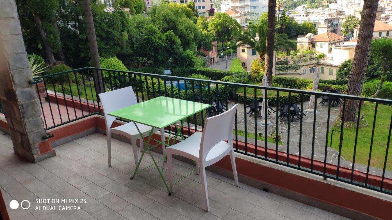 Residence Eurotel Da Nella E Stefano Рапало Екстериор снимка