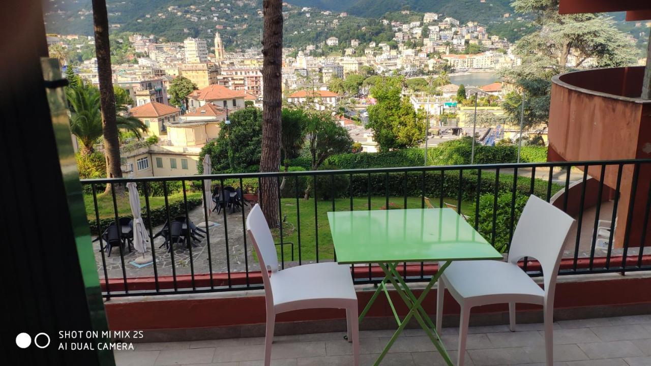 Residence Eurotel Da Nella E Stefano Рапало Екстериор снимка